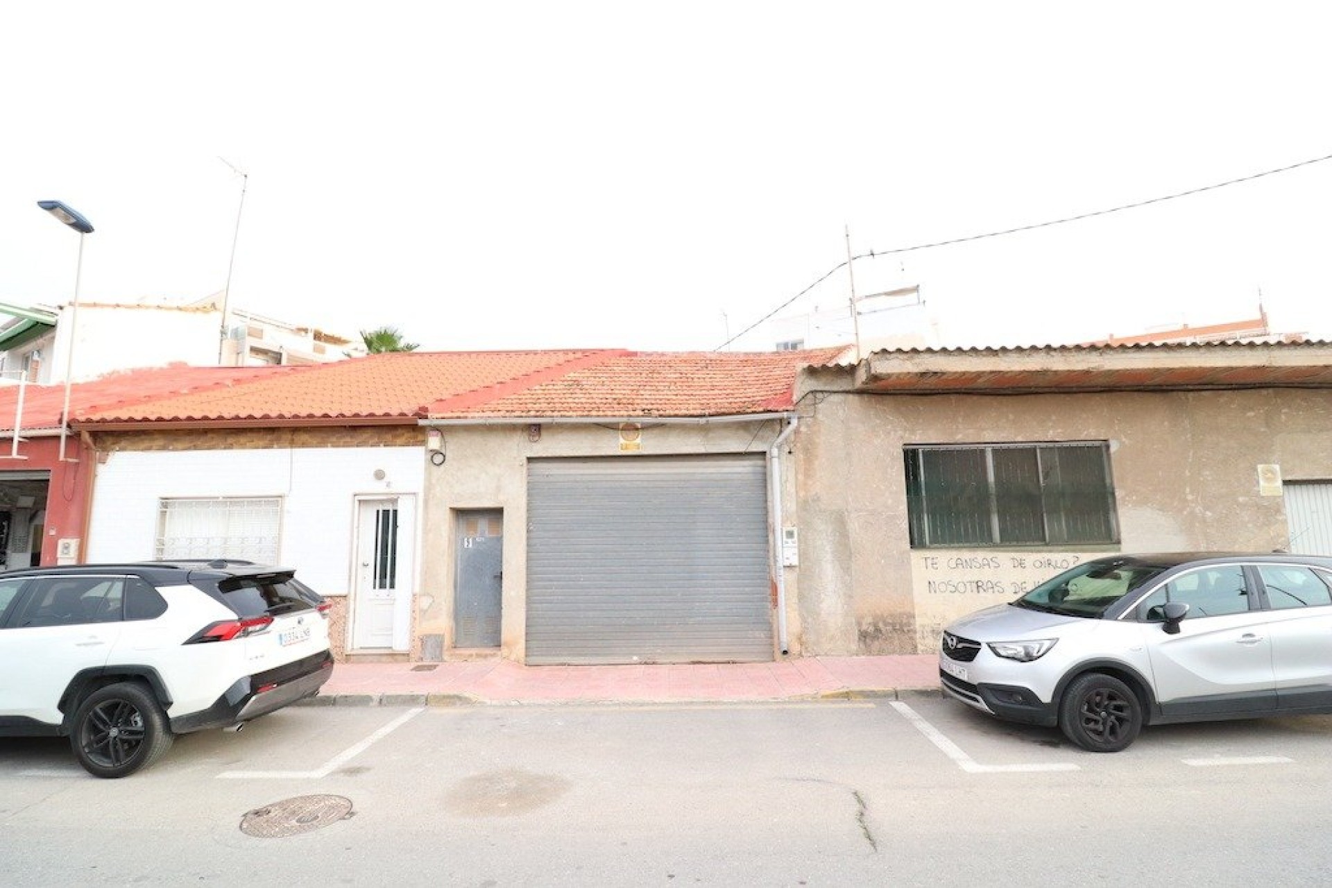 Reventa - Casa -
Torrevieja - Acequion
