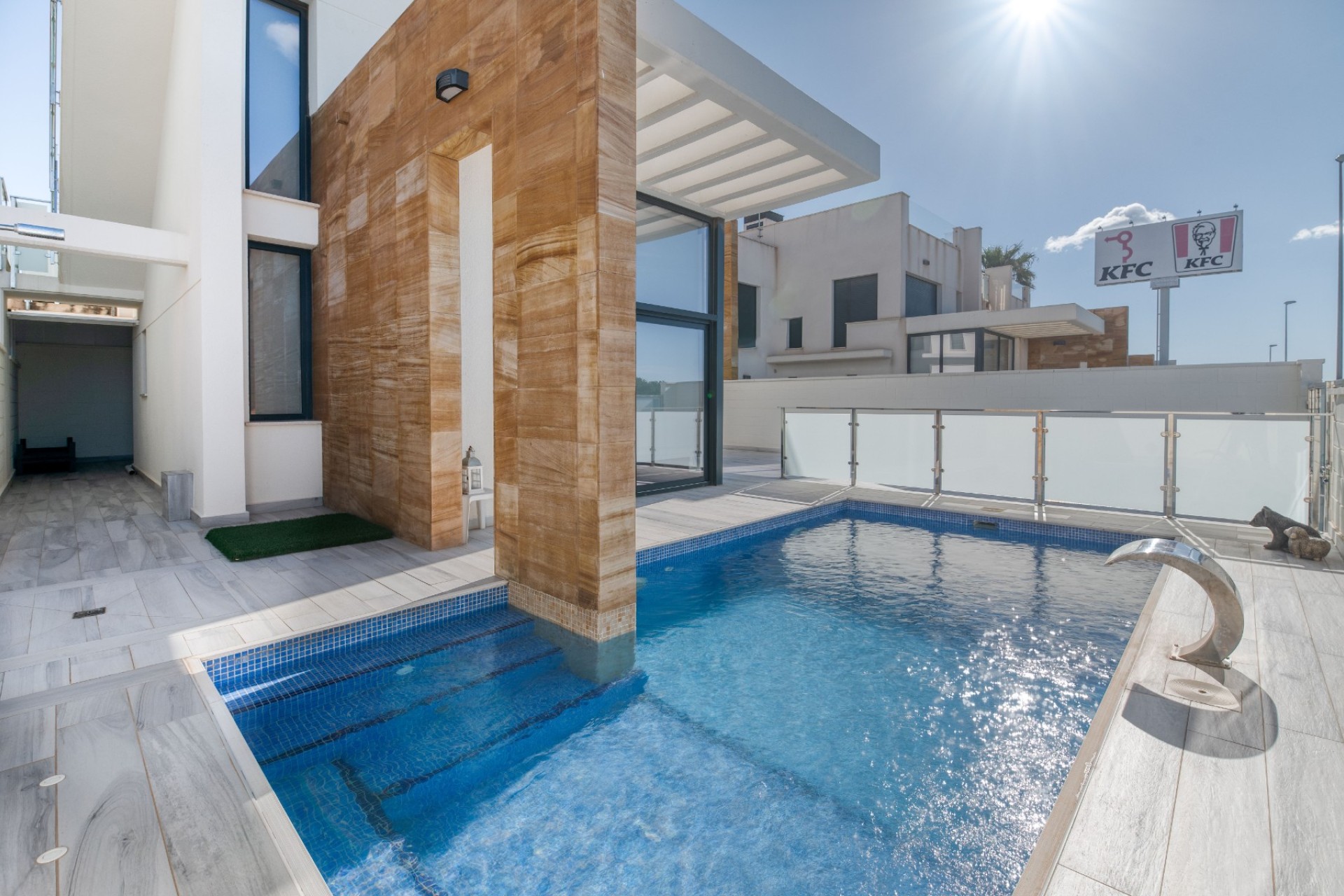 Revente - Villa -
Cabo Roig