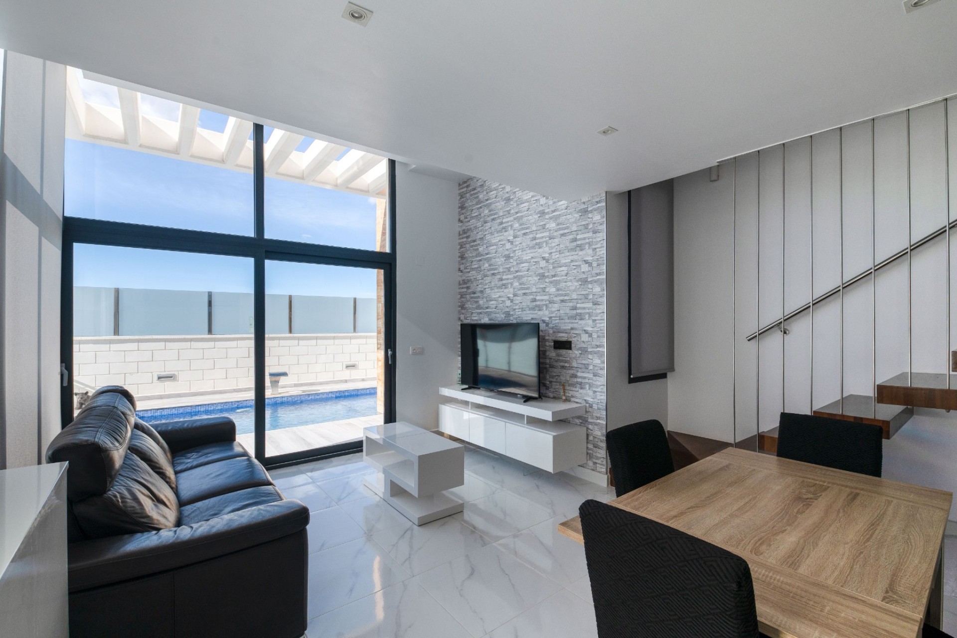 Revente - Villa -
Cabo Roig