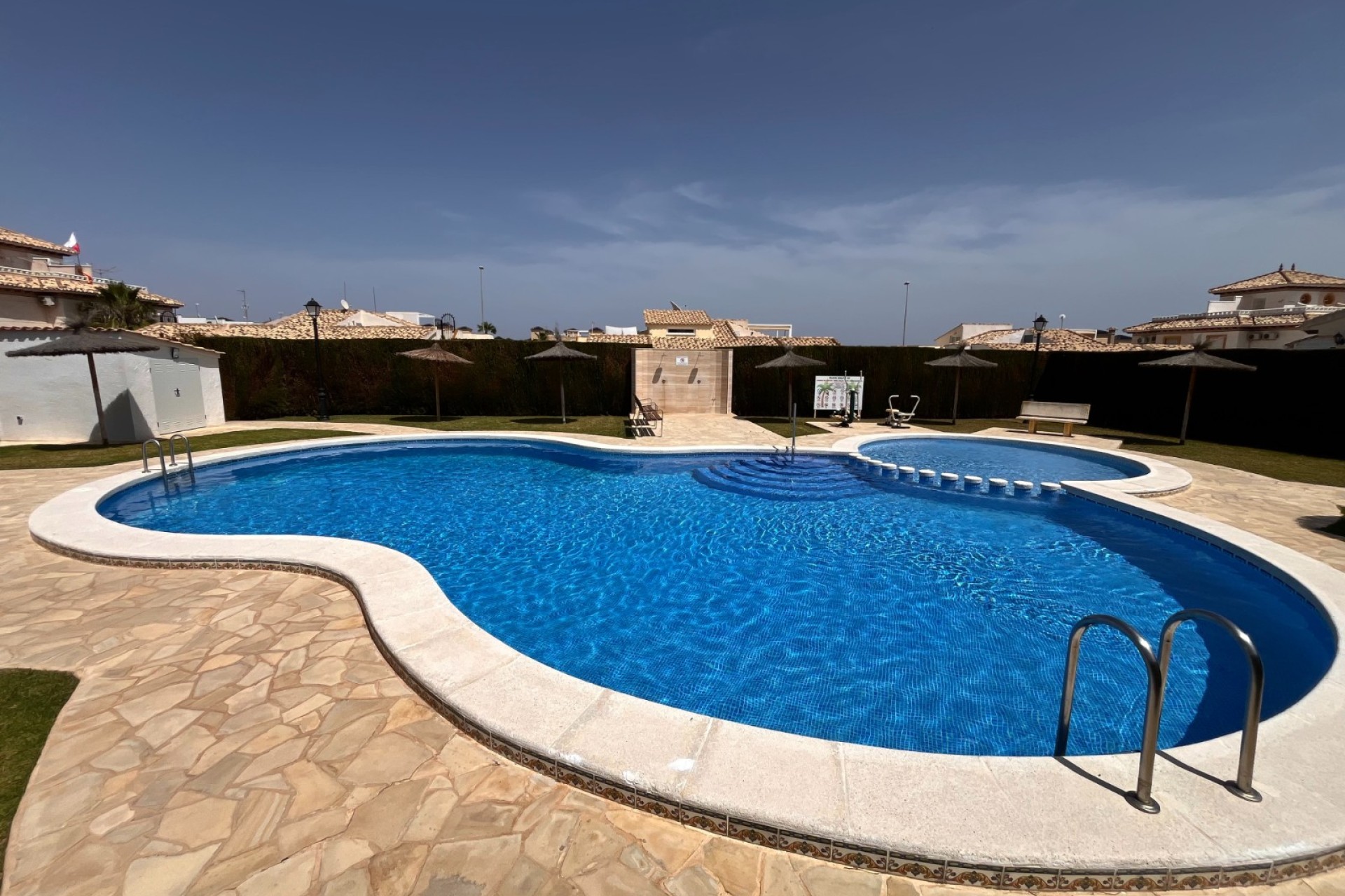 Revente - Villa -
Cabo Roig