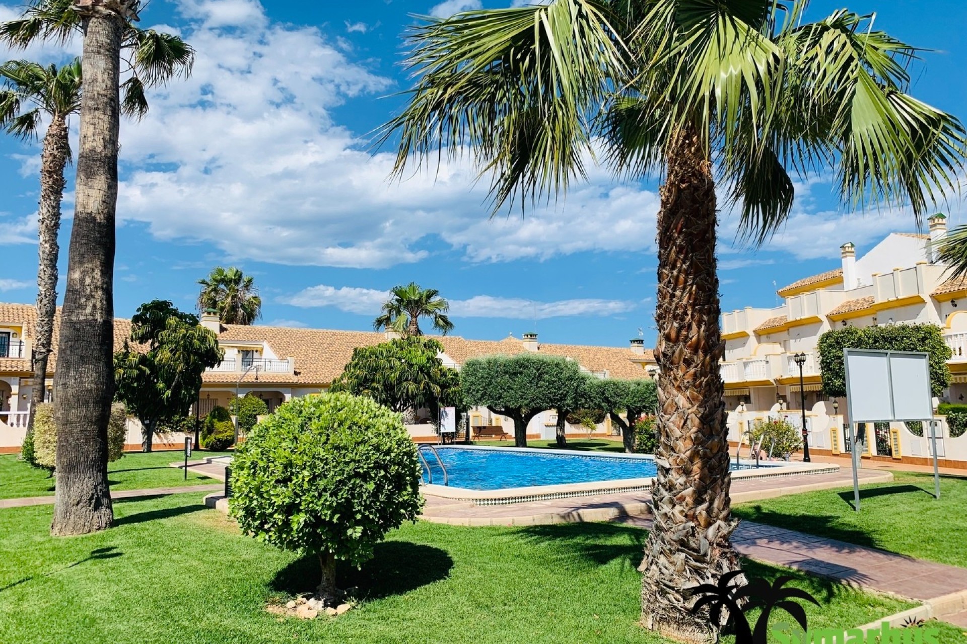 Videresalg - Rækkehus -
Cabo Roig