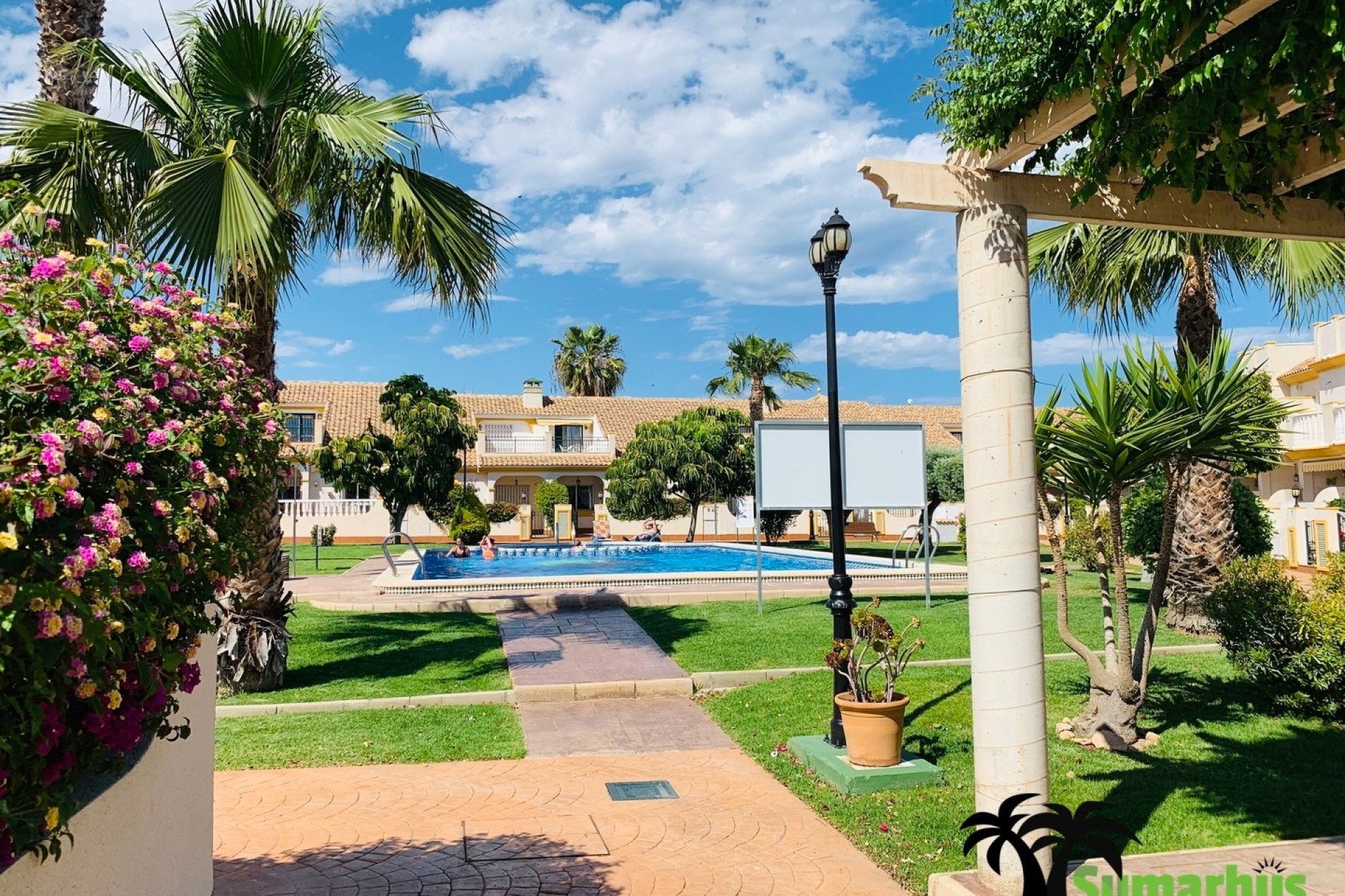 Videresalg - Rækkehus -
Cabo Roig