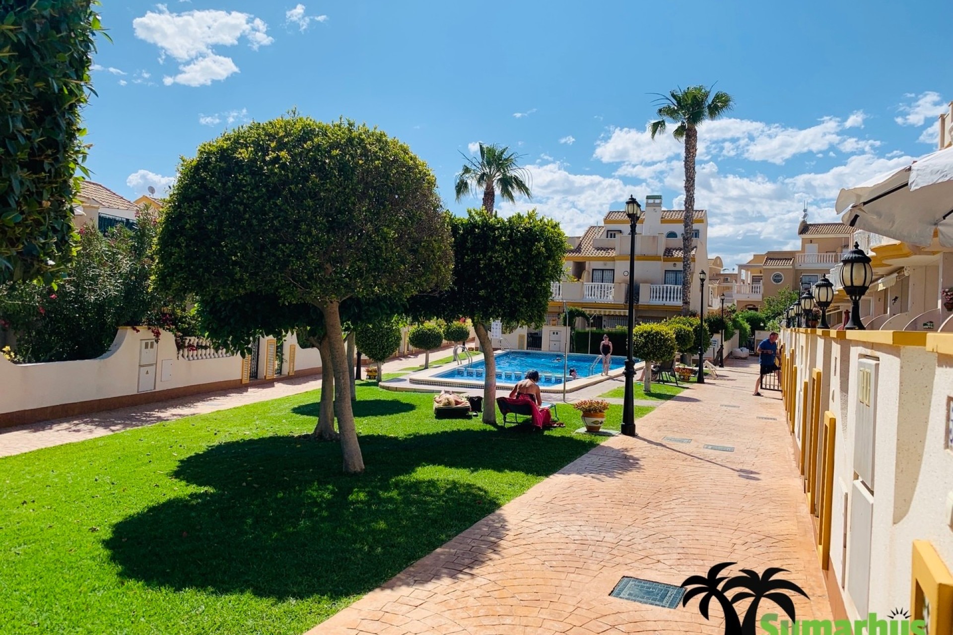 Videresalg - Rækkehus -
Cabo Roig
