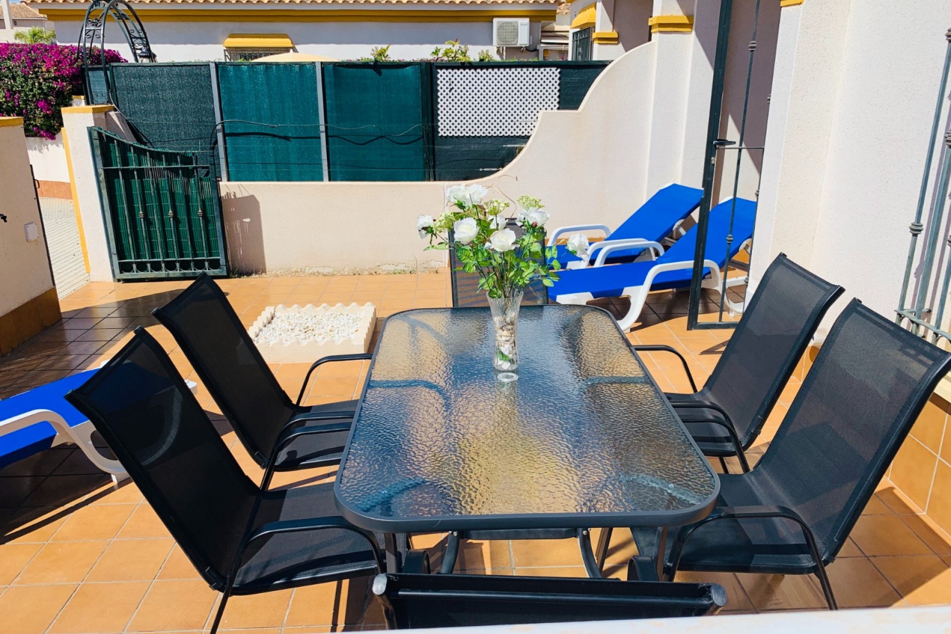 Videresalg - Rækkehus -
Cabo Roig
