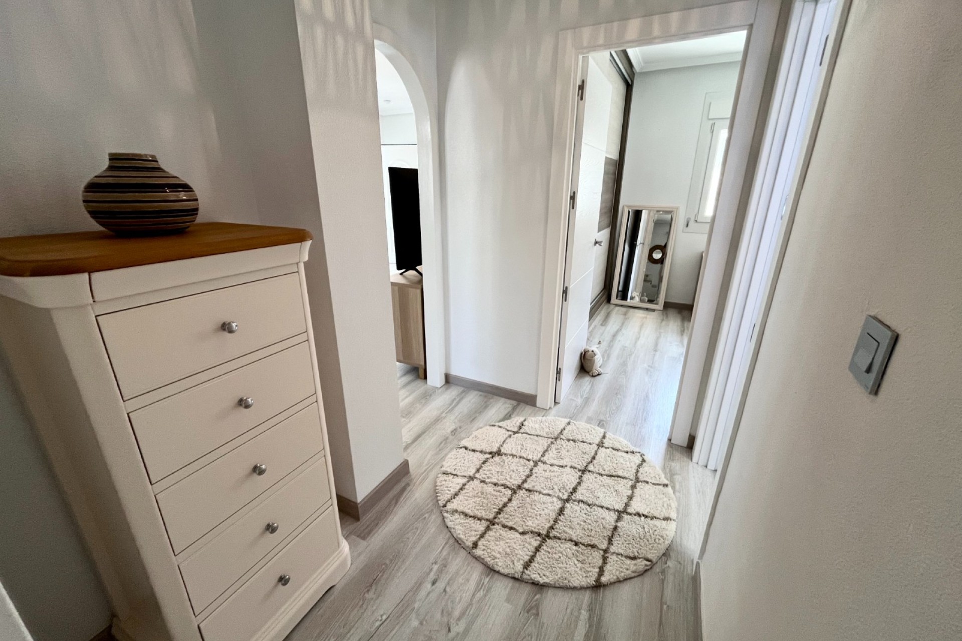 Videresalg - Villa -
Cabo Roig