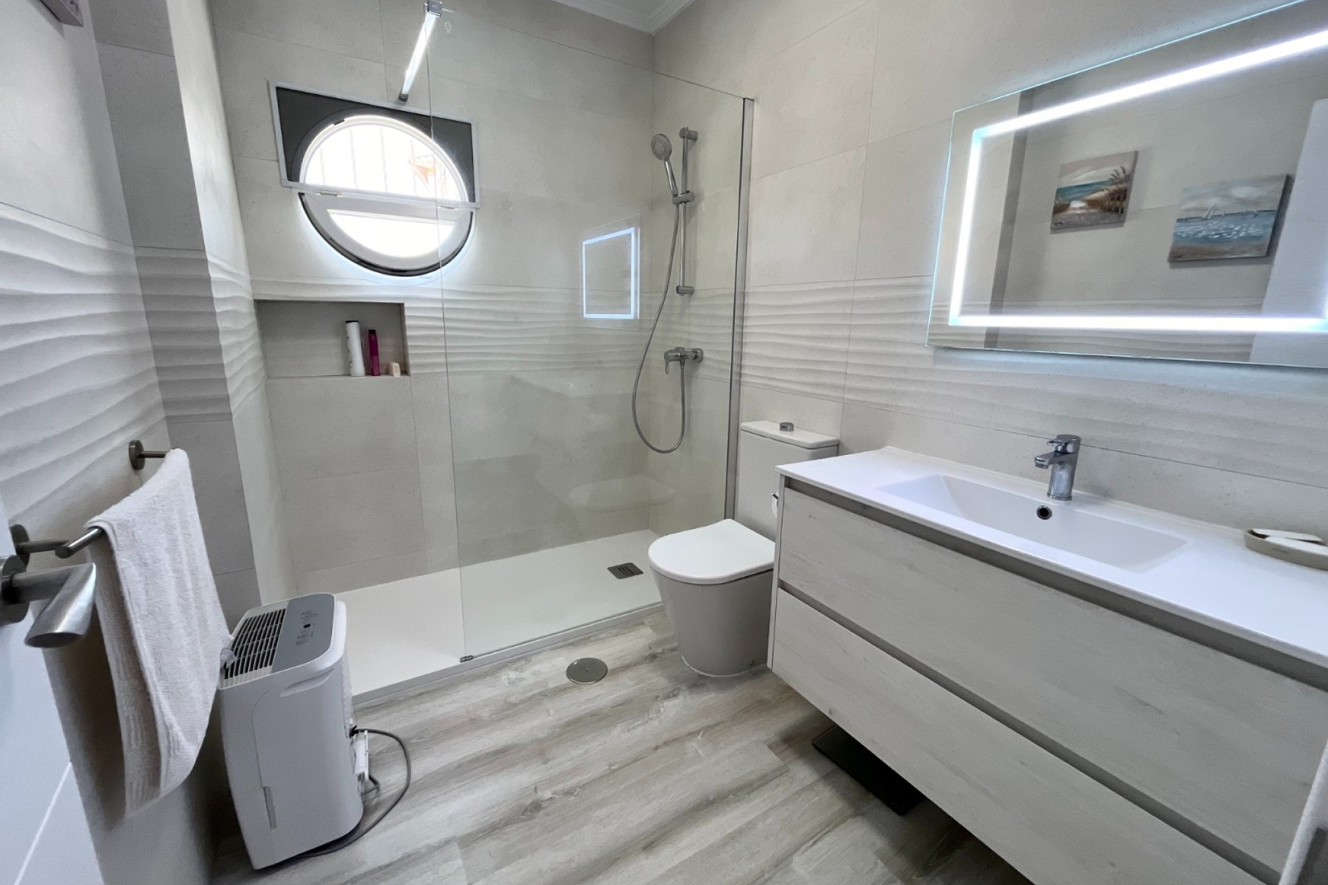 Videresalg - Villa -
Cabo Roig
