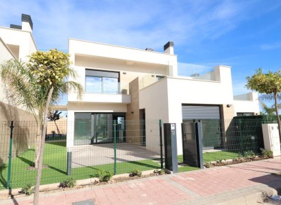 Villa - Resale - Los Alcázares -
                Santa Rosalía
