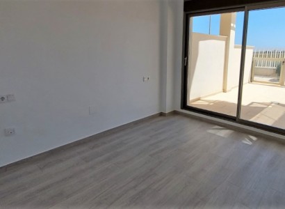 Obra nueva - Apartamento -
Villamartin