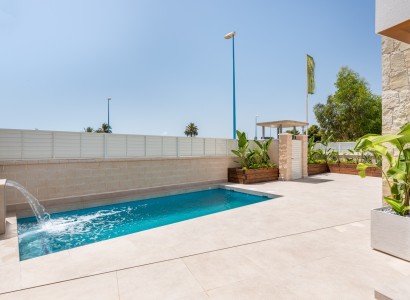 Nybyggeri - Villa -
Almería