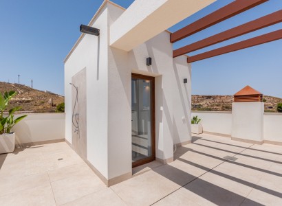 Nybyggeri - Villa -
Almería