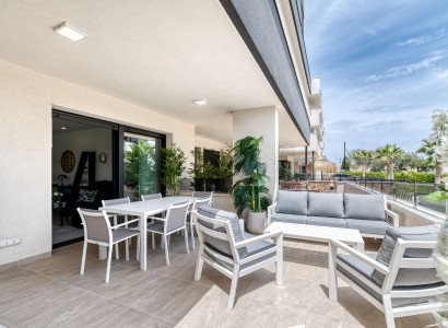 Reventa - Apartamento -
Playa flamenca