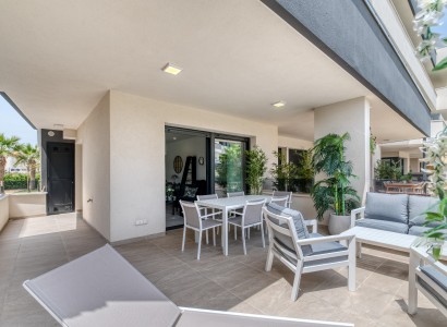 Reventa - Apartamento -
Playa flamenca