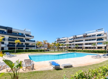 Reventa - Apartamento -
Playa flamenca