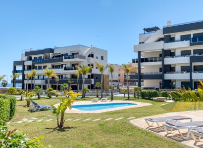 Reventa - Apartamento -
Playa flamenca