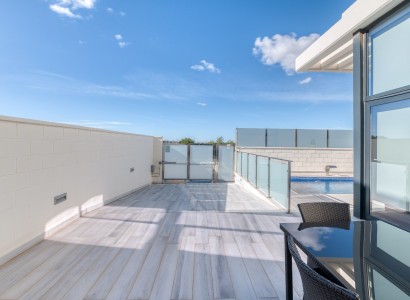 Revente - Villa -
Cabo Roig