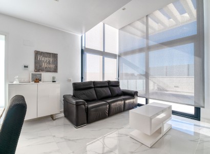 Revente - Villa -
Cabo Roig