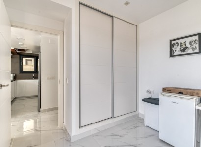 Revente - Villa -
Cabo Roig