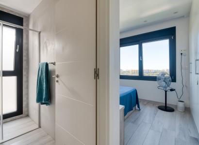 Revente - Villa -
Cabo Roig