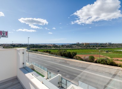 Revente - Villa -
Cabo Roig