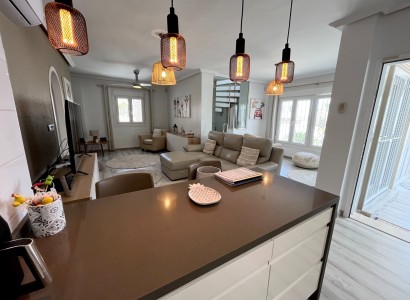 Videresalg - Villa -
Cabo Roig