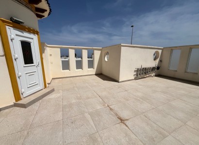Videresalg - Villa -
Cabo Roig