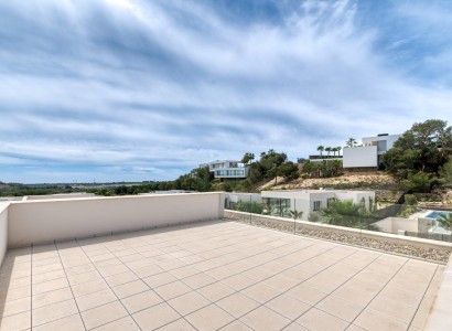 Resale - Detached house -
Las Colinas