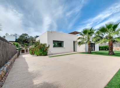 Resale - Detached house -
Las Colinas