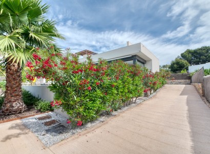 Resale - Detached house -
Las Colinas