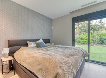 Resale - Detached house -
Las Colinas