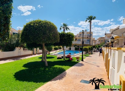 Videresalg - Rækkehus -
Cabo Roig