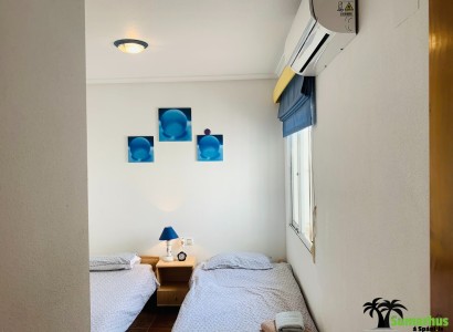 Videresalg - Rækkehus -
Cabo Roig