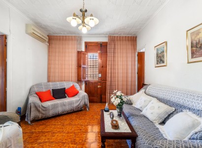 Resale - Finca style house -
Orihuela - Orihuelaborg og nærsvæði