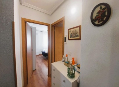 Resale - Apartment / flat -
Torrevieja - Centro