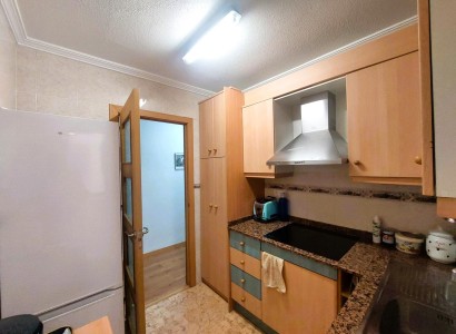 Resale - Apartment / flat -
Torrevieja - Centro