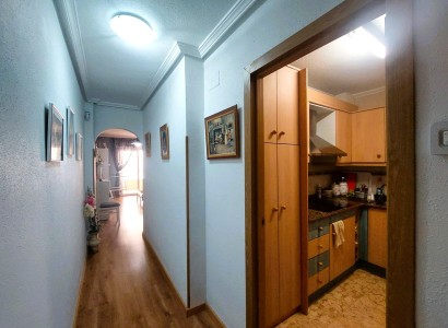 Resale - Apartment / flat -
Torrevieja - Centro