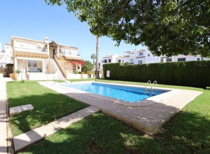 Resale - Townhouse -
San Miguel de Salinas - Villamartín