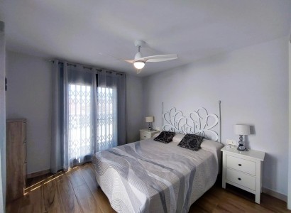 Resale - Townhouse -
Pilar de la Horadada - Torre De La Horadada