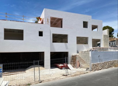 Obra nueva - Villa -
Calpe